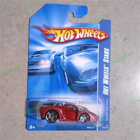 Jual HOT WHEELS HOTWHEELS TOONED ENZO FERRARI STARS RED MERAH LV27 Shopee Indonesia