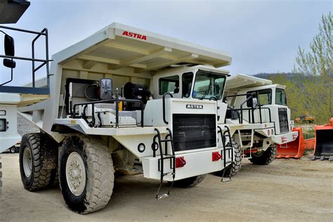 Dumper Astra Riccardo Nassisi Flickr