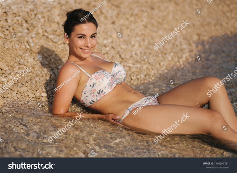 Стоковая фотография 1469596781 Sexy Woman Bikini On Beach Enjoying Shutterstock