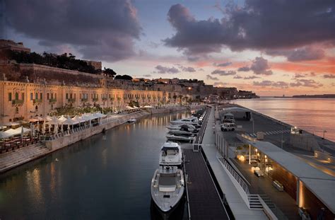 EDSA | Valletta Waterfront | Parks and Public Realm