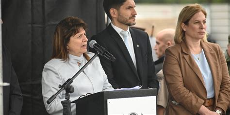 Bullrich Presentó El Plan Bandera En Rosario Para Combatir El Crimen Y Tratar De Que La Gente