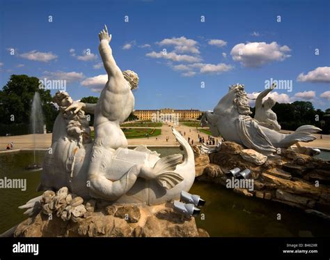 Austria Vienna Schonbrunn Castle Stock Photo - Alamy