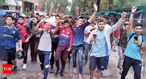 Agnipath Protests In Uttarakhand Against Centres ‘agnipath Scheme Dehradun News Times Of