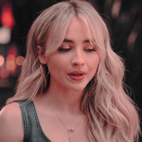 Harper Sabrina Carpenter Tall Girl Um Crush A Altura Icon Netflix Film