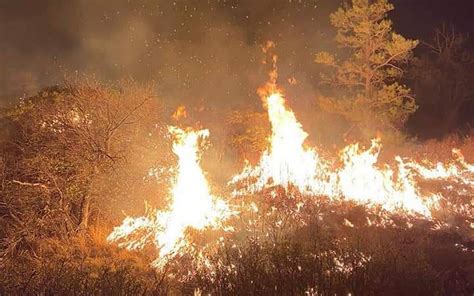 En Cuauht Moc Recolectan V Veres Para Combatientes De Incendio En