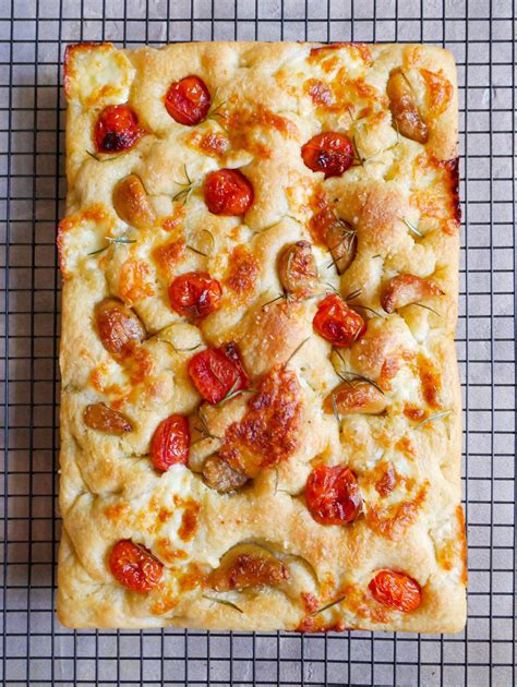 Cheesy Focaccia With Tomato Garlic Confit Daen S Kitchen