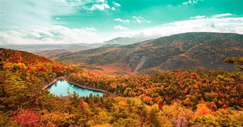 Most Beautiful Road Trips To Take For Fall Foliage In The U S