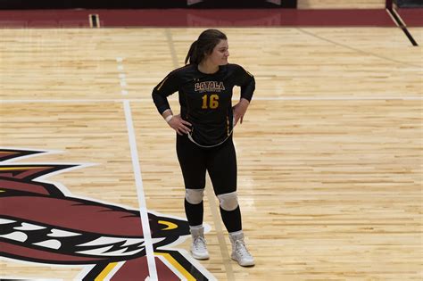 Simone Moreau 2022 Womens Volleyball Loyola University New Orleans