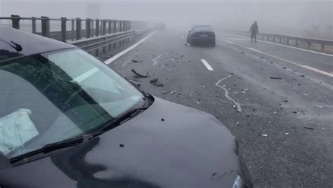 Accident cu patru mașini pe Autostrada Transilvania Era ceață și drum