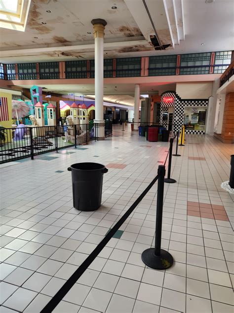 Regency Square Mall (Jacksonville, FL) : r/deadmalls