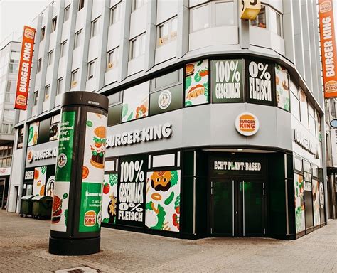 S Werelds Eerste Plant Based Burger King Opent In Keulen