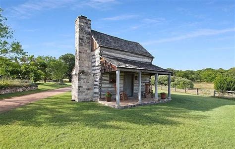 Log Cabin Homes In Texas 8 Of The Coolest Log Cabins For Sale In The ...