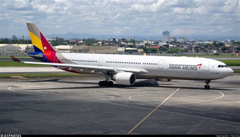 HL7793 Airbus A330 323 Asiana Airlines Yiwen Song JetPhotos