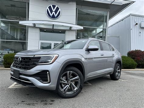 New Volkswagen Atlas Cross Sport T Sel R Line In Keene Nh