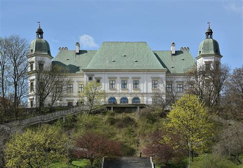 Zamek Ujazdowski W Warszawie Wikipedia Wolna Encyklopedia Castle