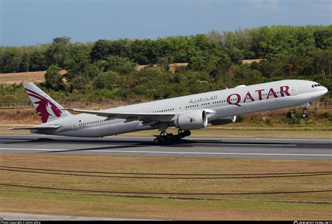 A7 BAL Qatar Airways Boeing 777 3DZER Photo By Azimi Iahra ID 1052238