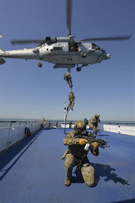 Msrt Das Fast Rope Insertion