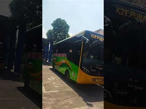 Antrian Panjang Mau Naik Trans Jatim Di Koridor Terminal Kertajaya