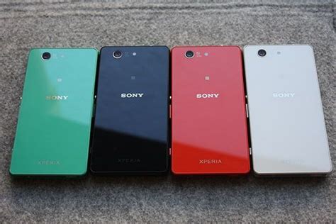 Sony Xperia Z3 Compact Leaked Shows Off Multiple Color Options Ubergizmo