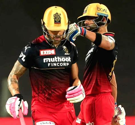 Puneroyal Challengers Bangalore Captain Faf Du Plessis And Virat Kohli