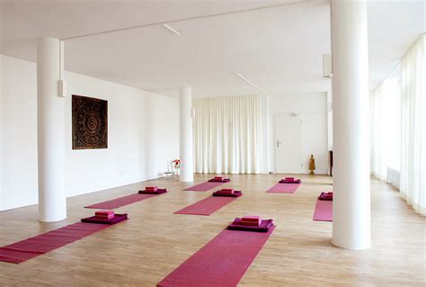 yogakurs koeln anfaenger ashtanga Yoga Lindenthal Köln