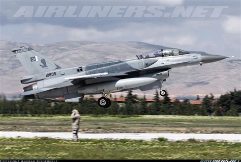 Lockheed Martin F 16dj Fighting Falcon Pakistan Air Force Aviation Photo 7243133