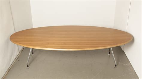 Wilkhahn Conference Table ⋆ Neef Louis Design Amsterdam