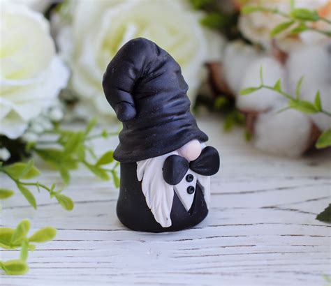 Bride And Groom Gnomes Silicone Molds Set Of 2 Wedding Molds Etsy