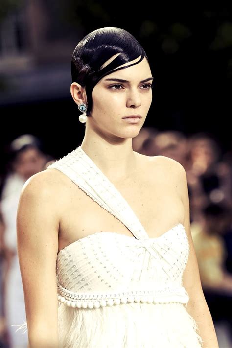 Fashion Show Of Givenchy Haute Couture 2016 Kendall Jenner Fans Page