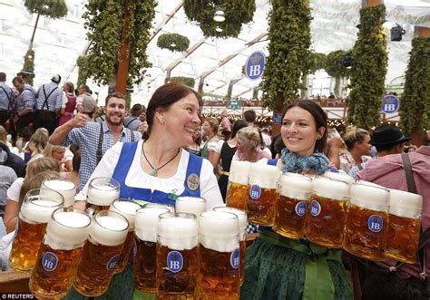 Oktoberfest Crowds In Good Spirits As Munich Event Begins Daily Mail