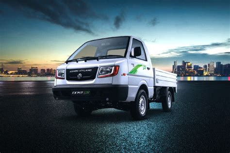 Ashok Leyland DOST CNG vs Tata Ace gold Comparison - Price & Specs