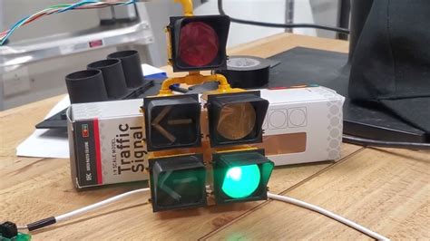 Mini Traffic Light Signal Pv Youtube