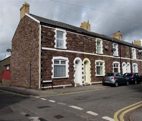 Southern End Of Park Street Abergavenny © Jaggery Cc By Sa20 Geograph Britain And Ireland