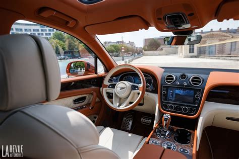 Bentley Interieurbentley Bentayga 201845 Photo En Haute Définition