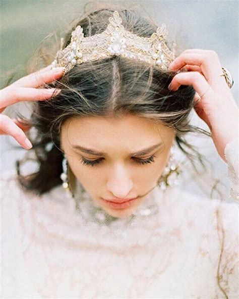 Viking Wedding Hairstyles: Fantasy Looks [Guide & FAQs] | Bridal ...