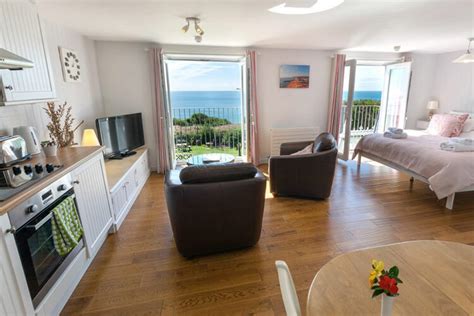 Chesil Beach Lodge Lodge Accommodation In Bridport