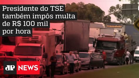 Moraes Determina Que PRF E PMs Desobstruam Todas As Rodovias Federais