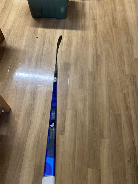 Senior Left Hand P Pro Stock Supreme Ultrasonic Hockey Stick