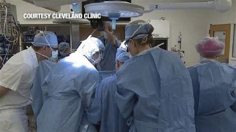 Cleveland Surgeons Perform Nations 1st Uterus Transplant