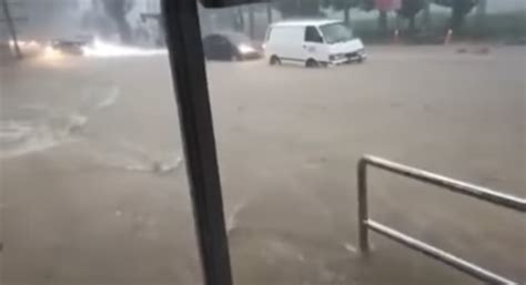 Banjir Kilat Di Segambut Dan Setiawangsa