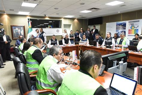 Reunión de trabajo del Comité Nacional de Emergencias en el CENAPRED