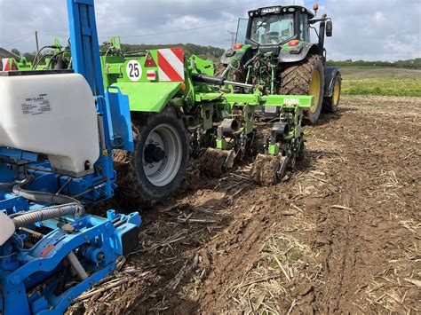 D Monstration De Semis En Strip Till Communaut De Communes De L Ern E