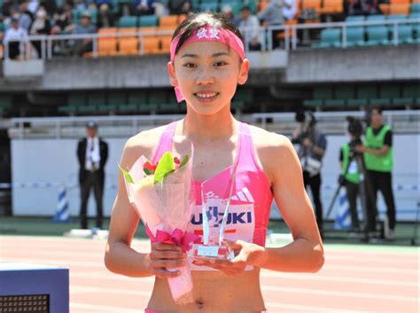 【陸上】久保建英のいとこ久保凛、800mでu18日本新 2分3秒57に自己評価「100点」 陸上写真ニュース 日刊スポーツ