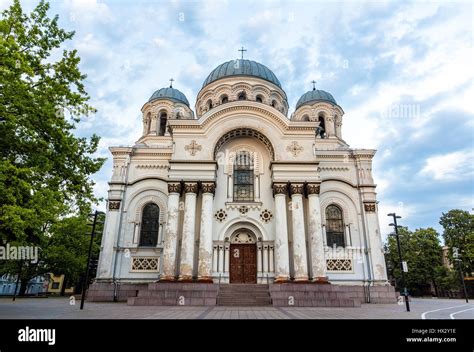 Iglesia De San Miguel Arc Ngel En Kaunas Lituania Fotograf A De Stock