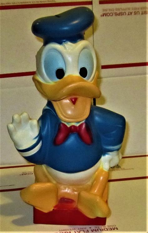 Vintage DONALD DUCK 11 Piggy Bank Play Pal Plastics Inc WALT DISNEY