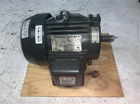 TOSHIBA INDUCTION MOTOR B0026FLF3BMHJ01 2 HP 3 PH 184T FRAME 460 V