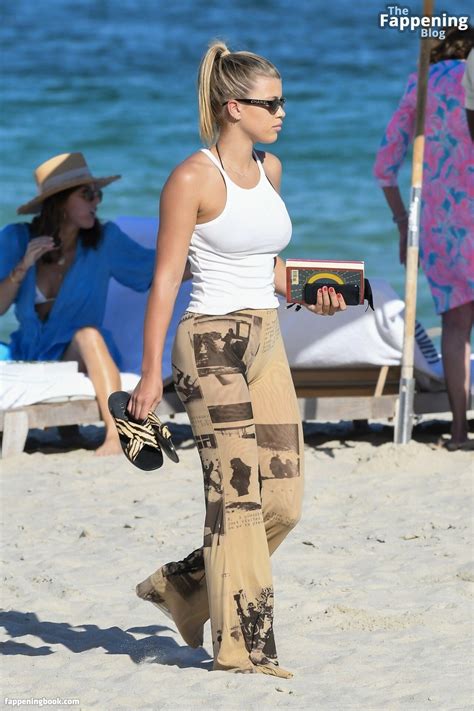 Sofia Richie Nude OnlyFans Leaks Fappening FappeningBook