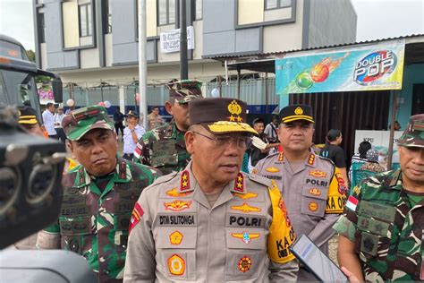 Kapolda NTT Cek Langsung Pelaksanaan Pemilu Di Sejumlah TPS ANTARA News