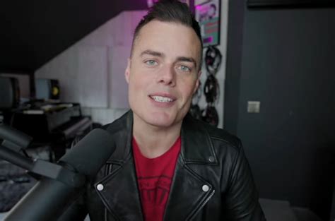 VIDEO Marc Martel invita a sus show a escuchar los éxitos de Queen en