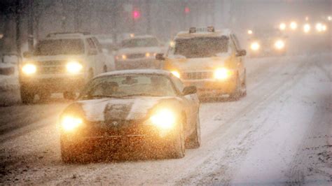 Chicago Area Expecting First Measurable Snowfall On Tuesday Fox 32